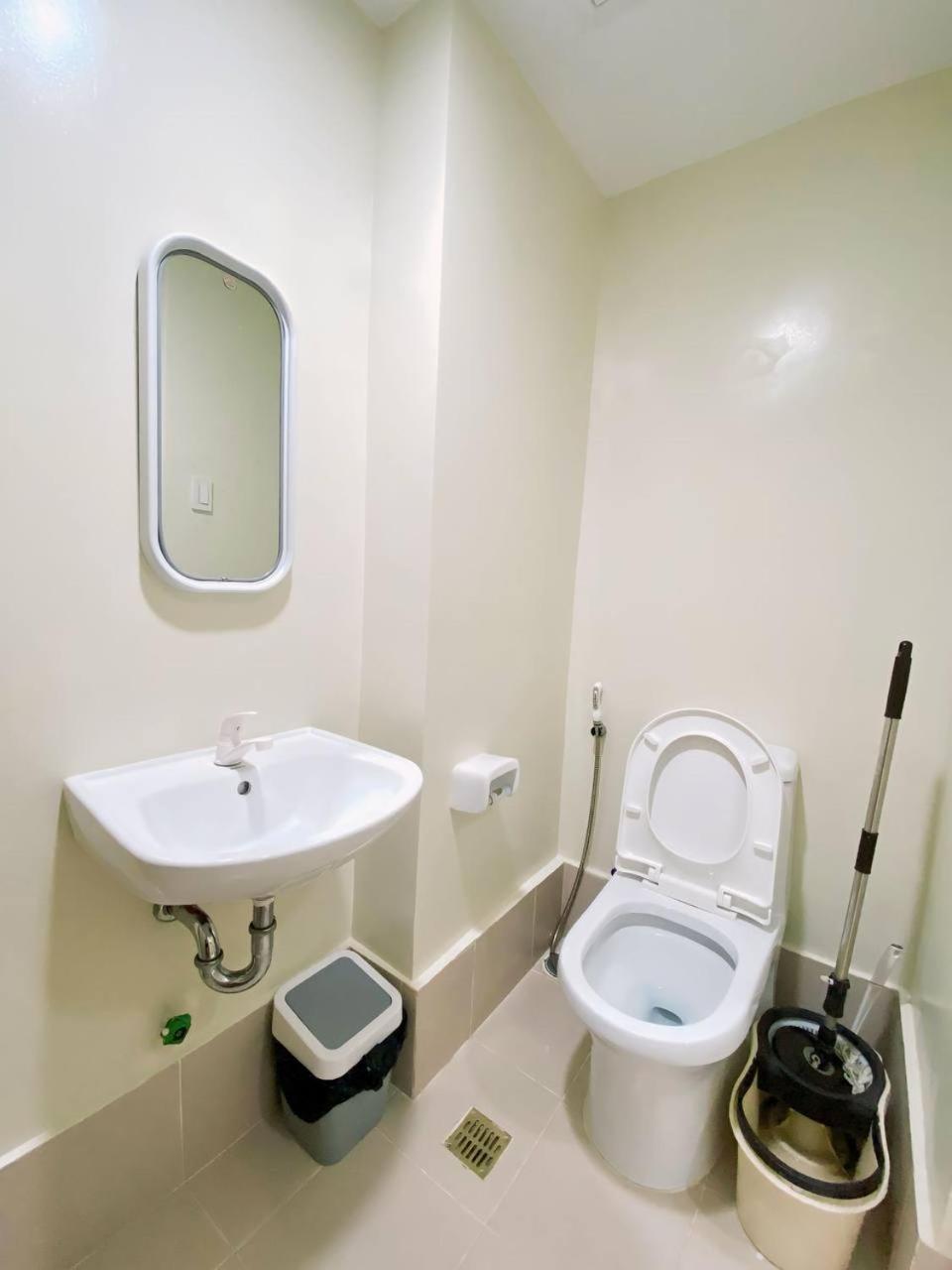 Cozynest Rentals At Brenthill Condominium Baguio City Exterior photo